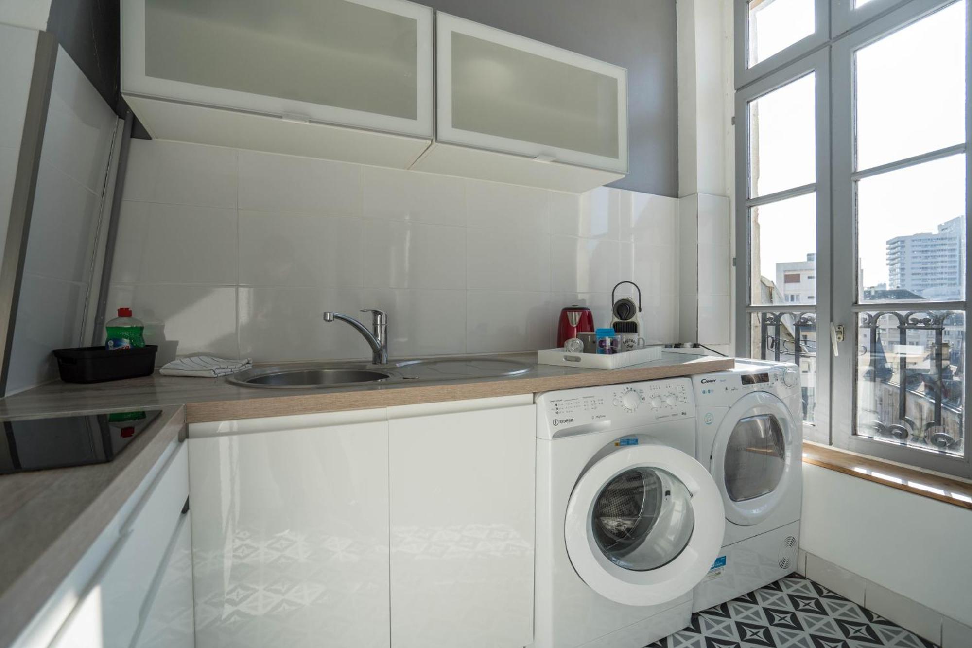 Charming City Center Flat Руан Екстериор снимка